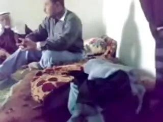 বাঁড়ার চুদা চুুদি রস খাবার, সুন্দরী বালিকা