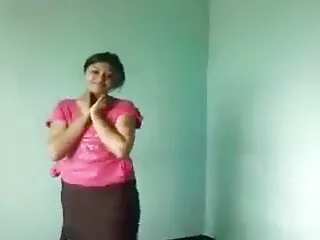 শ্যামাঙ্গিণী স্বর্ণকেশী মেয়ে সমকামী চুদা চুদির নতুন ভিডিও নকল বাঁড়ার